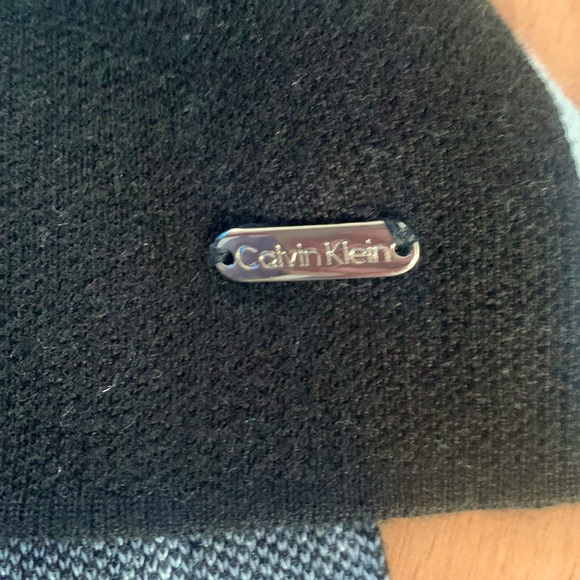 Calvin Klein cowl neck sweater - Picture 2 of 4